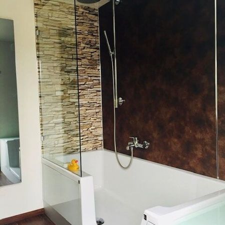 Badmobil - Badewanne mit Dusche